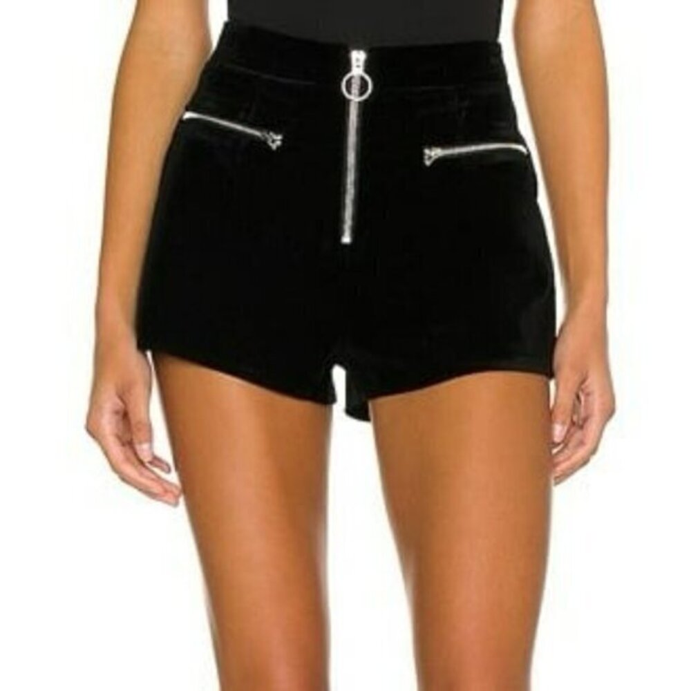 Superdown Ava Velvet Short - Black